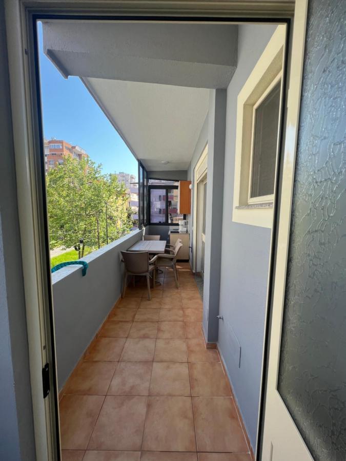 Vivo Apartment Durres Bagian luar foto